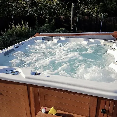 Pensión Statek U Dubu Svojetin