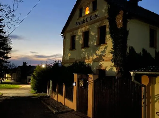 Guest house Statek U Dubu *