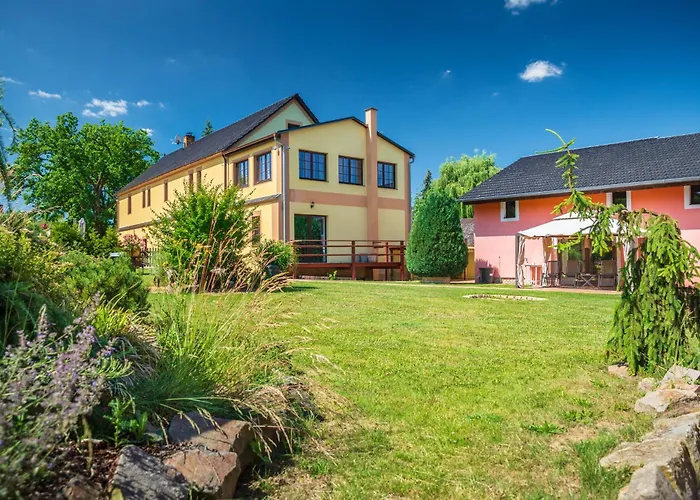 Guest house Statek U Dubu